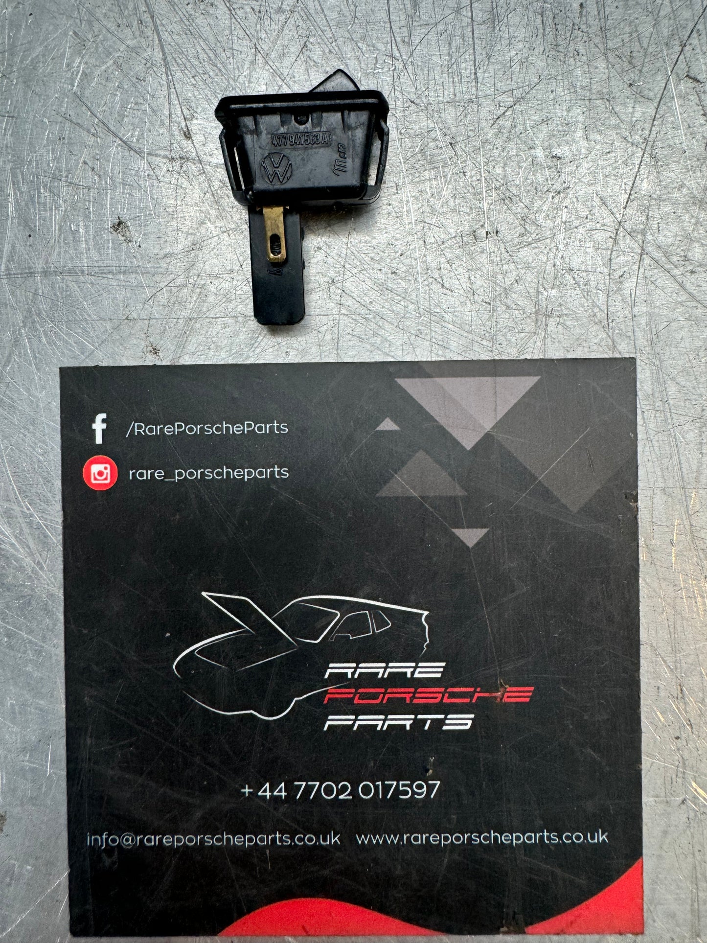 Porsche 924/944 front fog light switch 477941563A