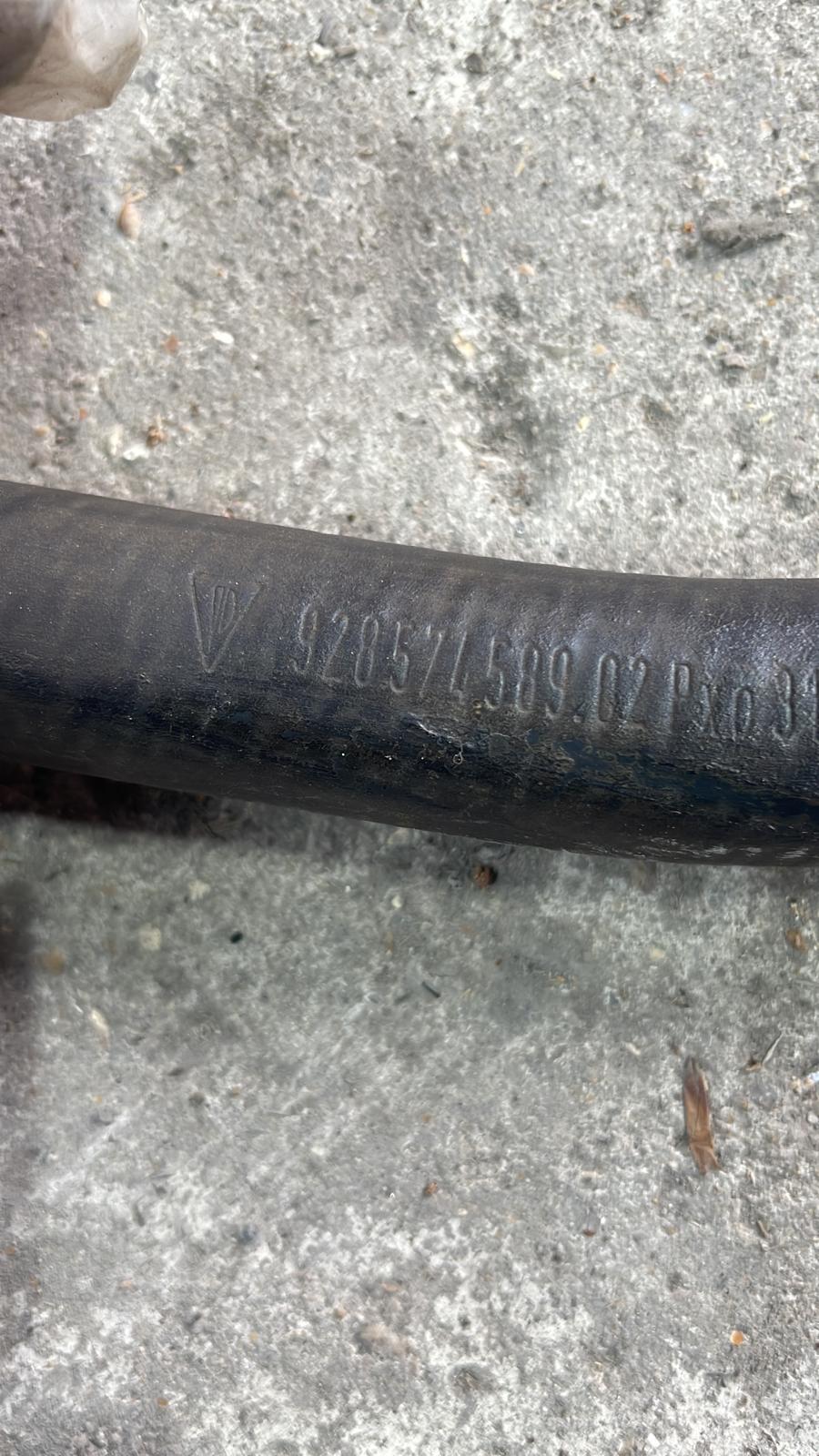 Tubo riscaldatore tubo radiatore Porsche 928, usato 92857458902