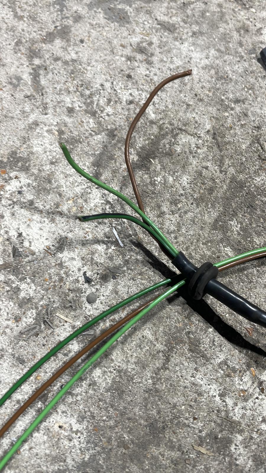Porsche 944 924 boot lid wiring loom for rear wiper, used
