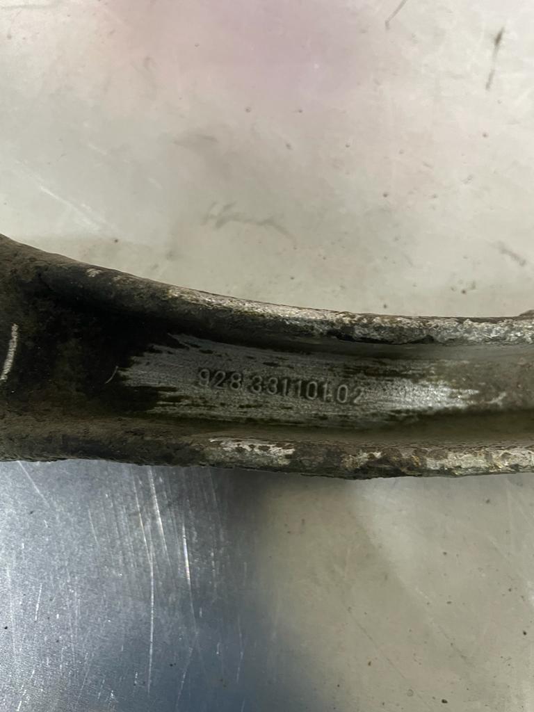 Axle brace control arm for Porsche 928, used 92833110102