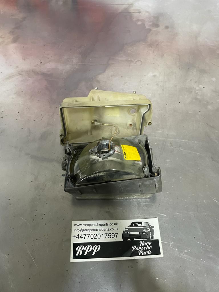 Porsche 928 Fog Light Lamp, used 0305401002 / 92863141600