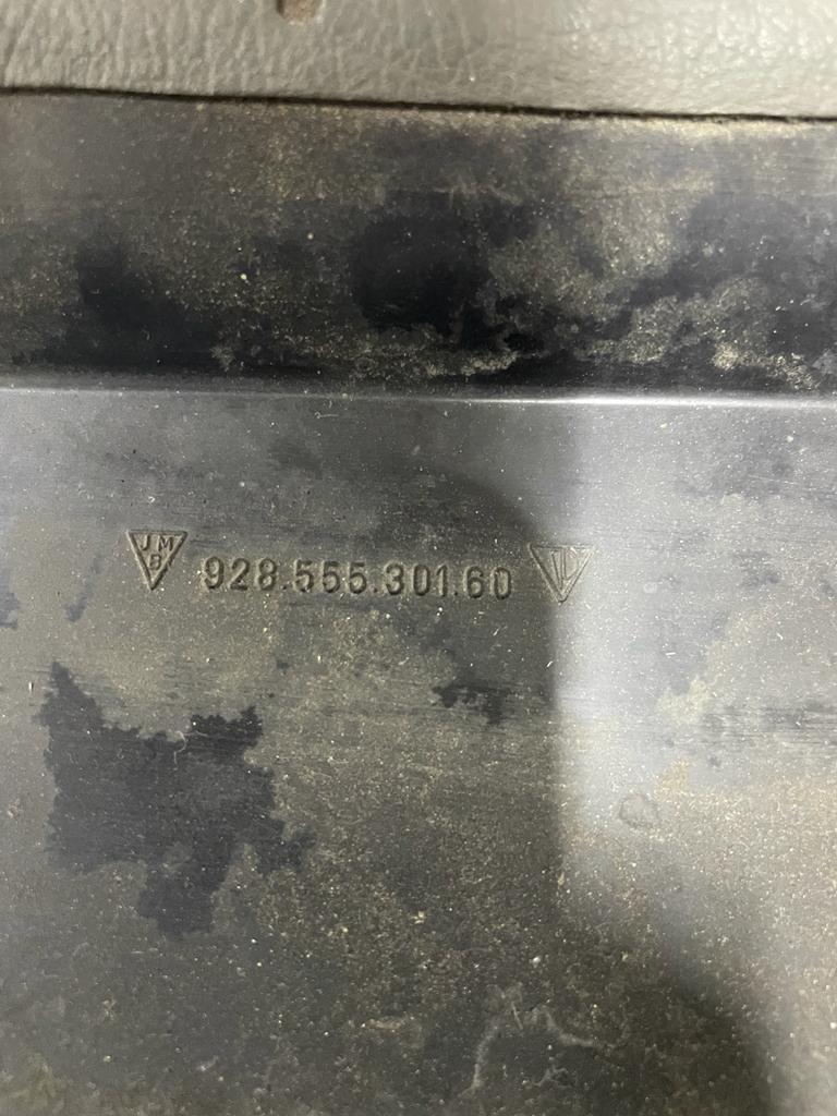 Porsche 928 Schiebedach-Motorabdeckung, grau, gebraucht 92855530160