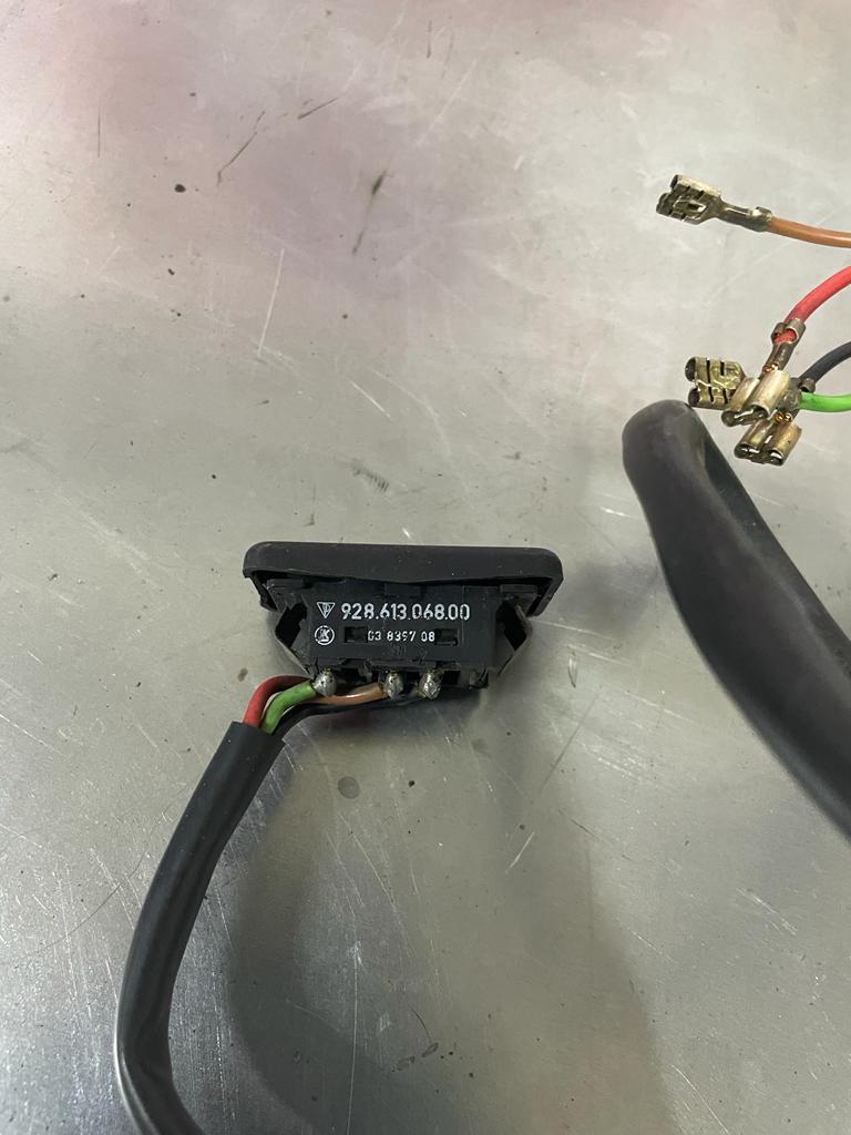 Porsche 928 Window lifter switch, used 92861306700