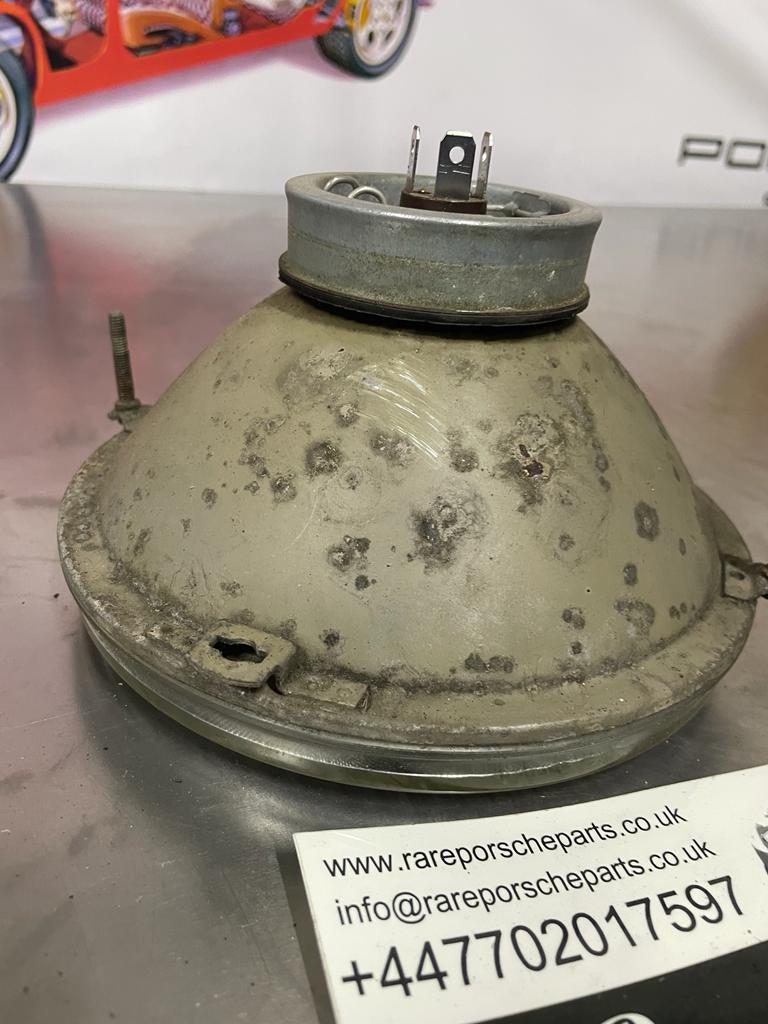 Hella headlight, used 1A8122580-00