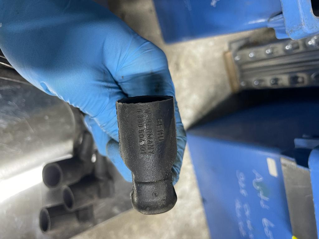 BERU Zündkerzenverteiler, gebraucht 0300504101