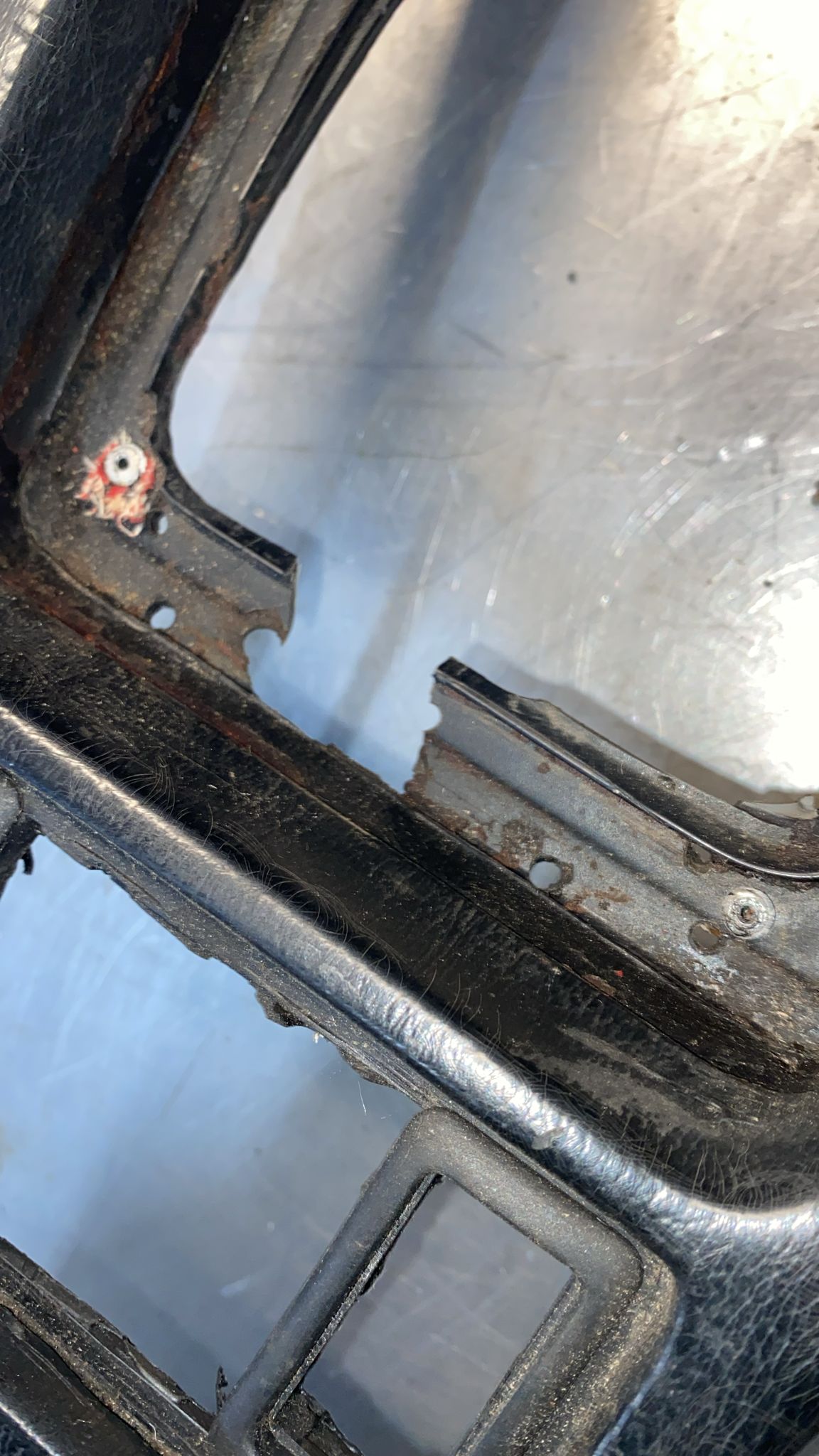 Porsche 928 center console, used 92857443102 Black