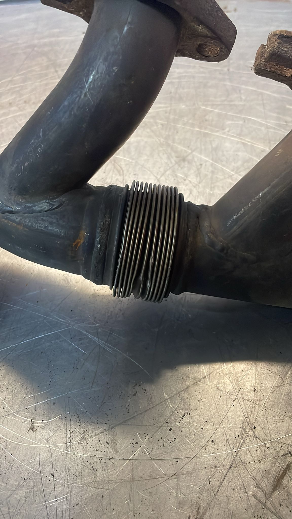 Porsche 928 S4 exhaust manifold, right 92811114607, used