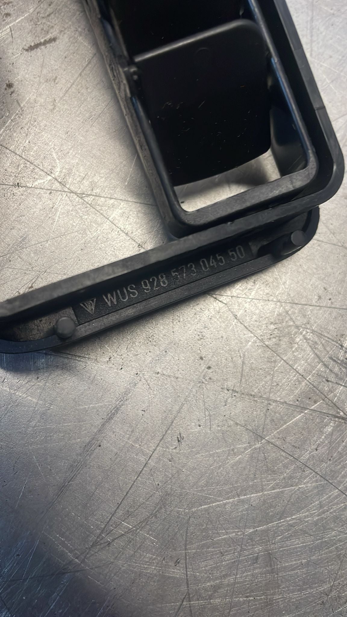 Porsche 928 1986 Mittelkonsolen-Entlüftungsöffnung 92857404050, gebraucht, original, toller Zustand