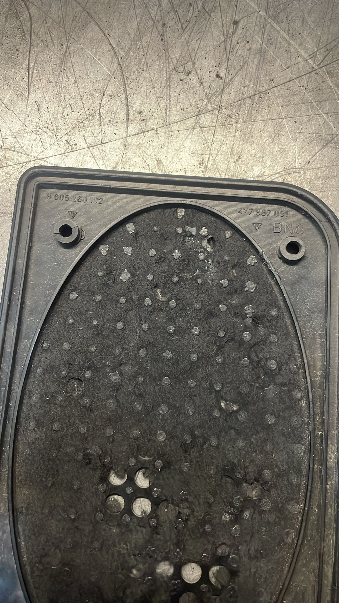 Porsche 924/944 door speaker grill trim cover in Black 477867081 / 8605260192 used