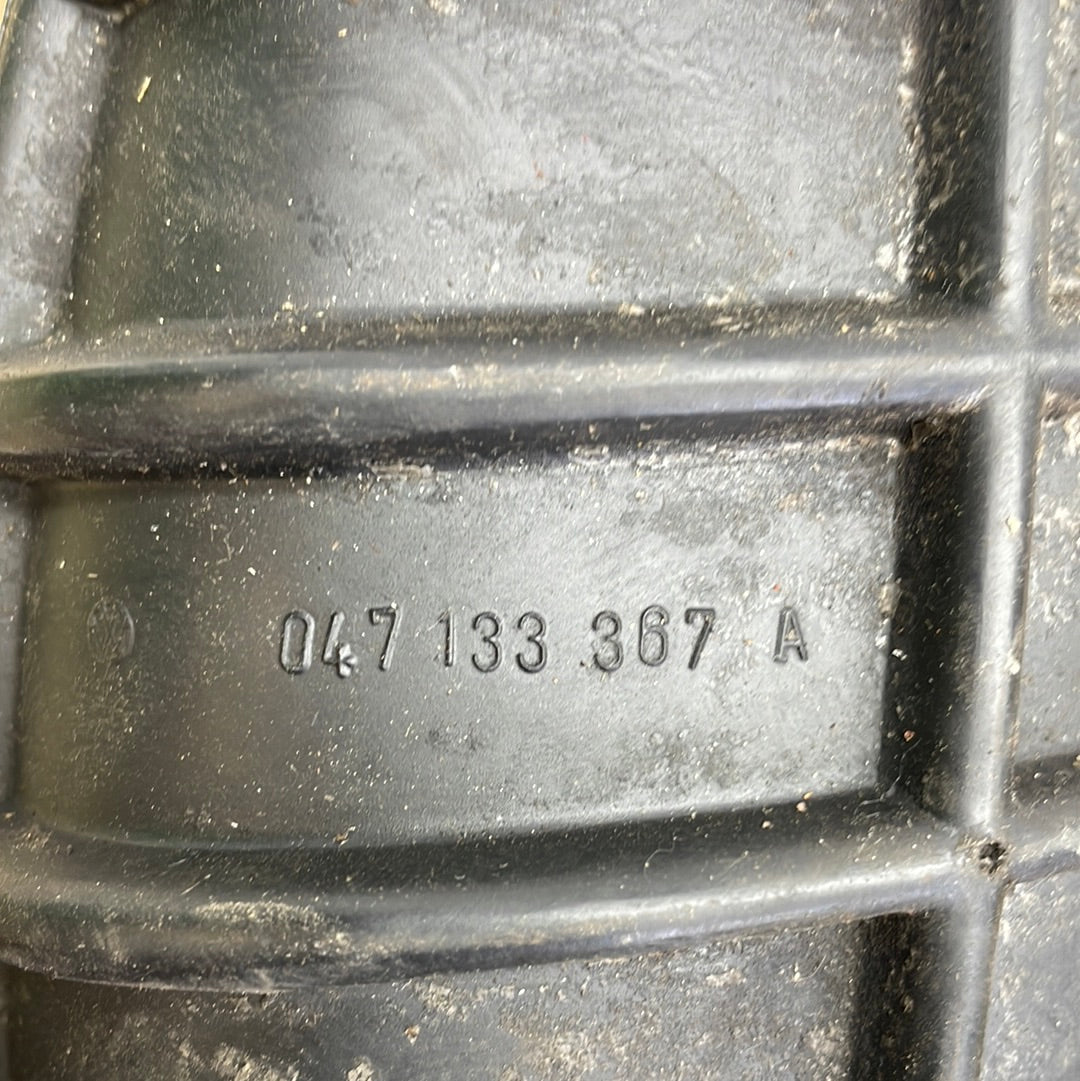 Porsche 924 fuel metering head to air intake 047133367A 047 133 367 A