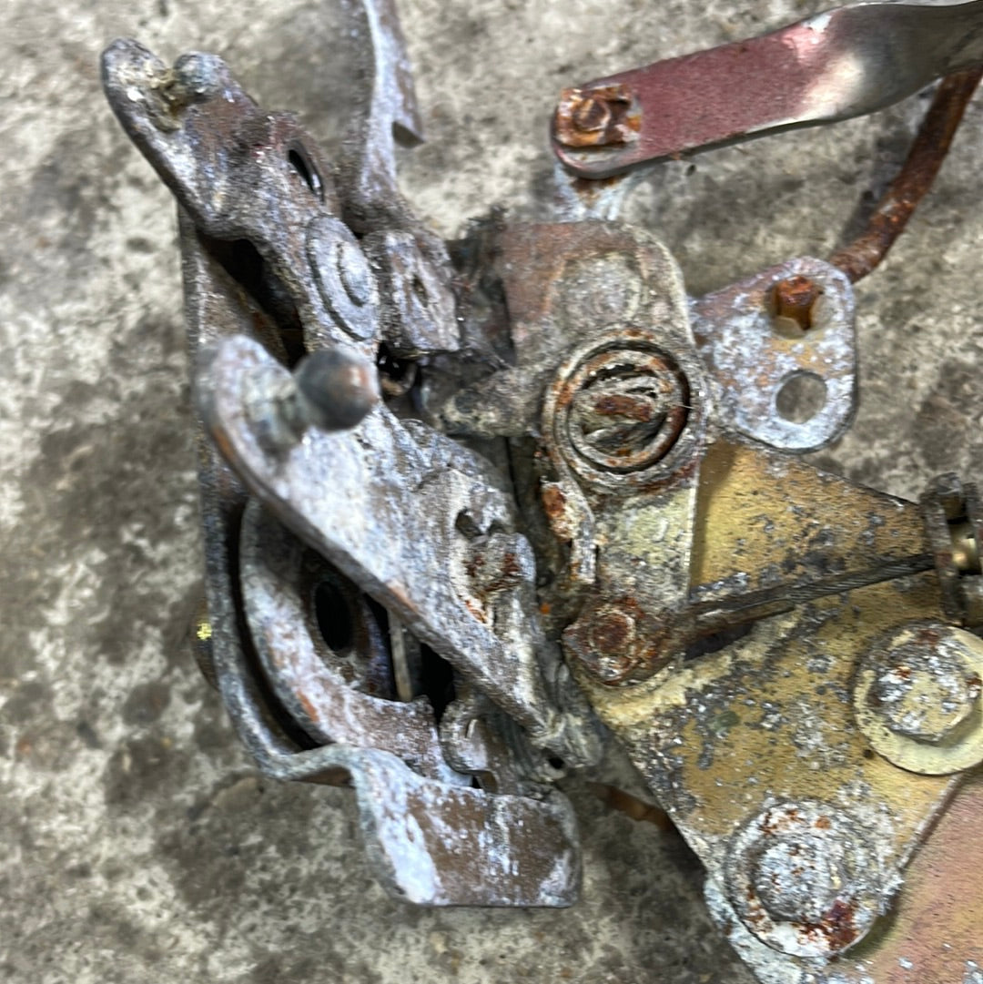 Porsche 928 1986 Right Door Lock Mechanism, used