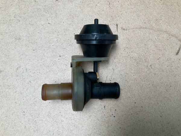 Porsche 928 944 S2 Turbo 968 heater control valve. 413819809A, 92857457303 used