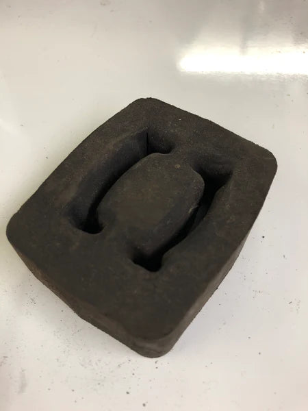 Porsche 968 924 944 928 92811125902 Exhaust Rubber Mounting used