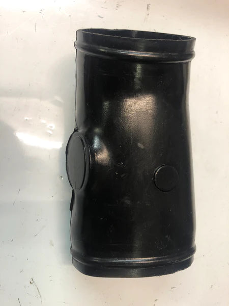 Tubo aspirazione aria Porsche 924 047133083C usato