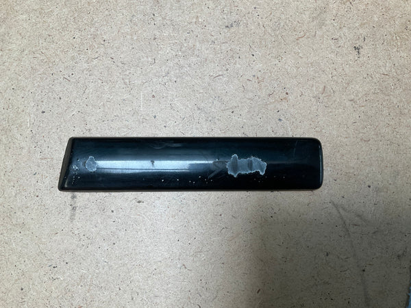 Listelli di modanatura del rivestimento laterale del quarto posteriore della Porsche 944 LH N/S, usati