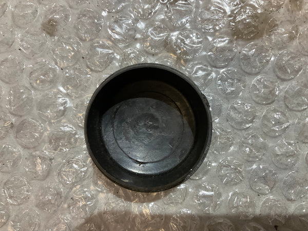 Porsche 944 / S2 suspension top mount plastic insert cap F271