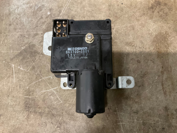 Porsche 944 Heater flap solenoid 063700-1001 944624112000 98 degrees, used