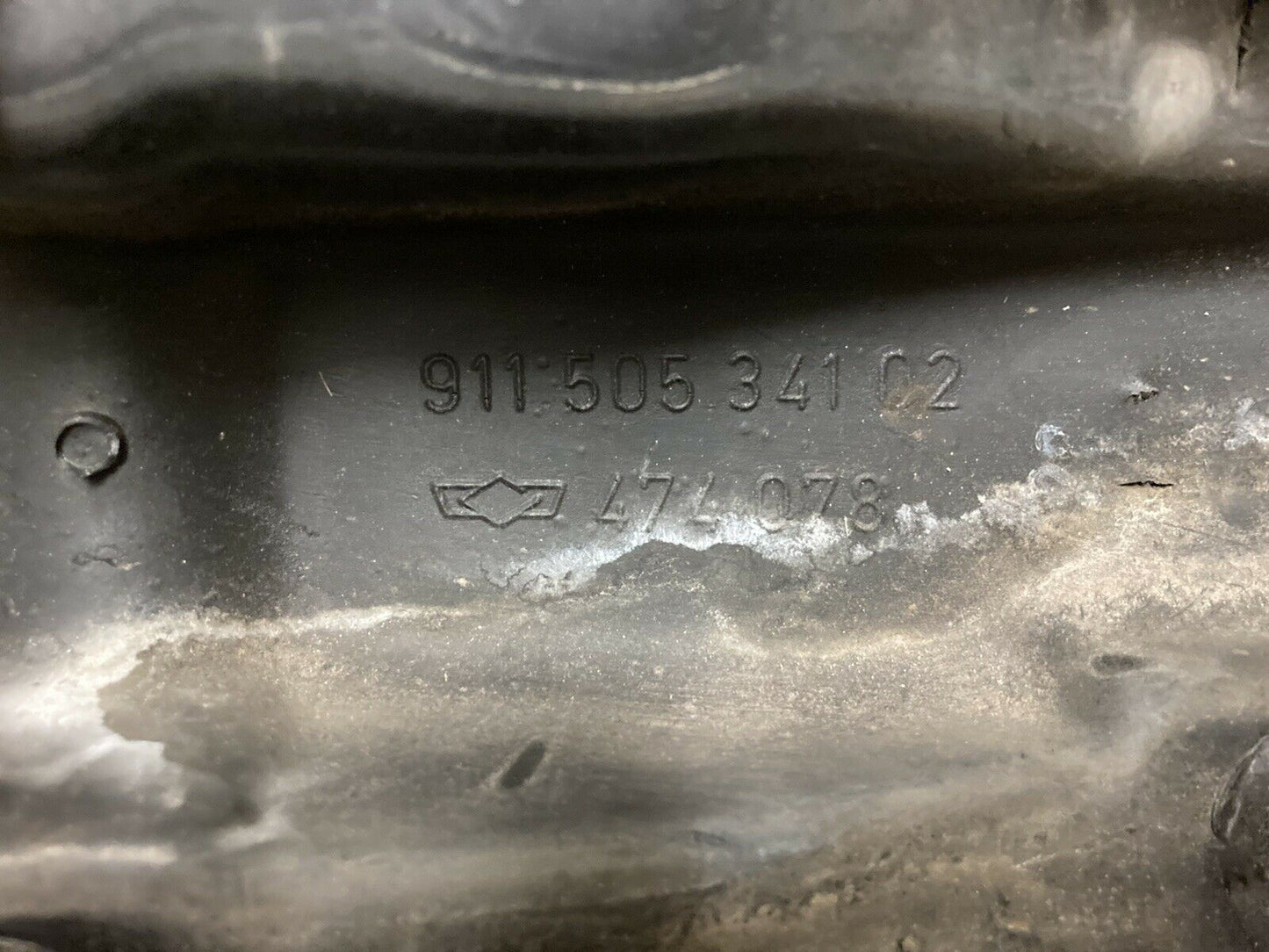 Porsche 911 S 2.7 3.0 SC Rear Bumper Rubber Over Rider 91150534102