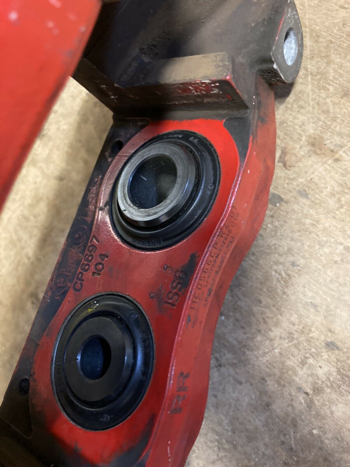 Mclaren MP4-12C rear right passenger side brake caliper red OEM 11C0566CP