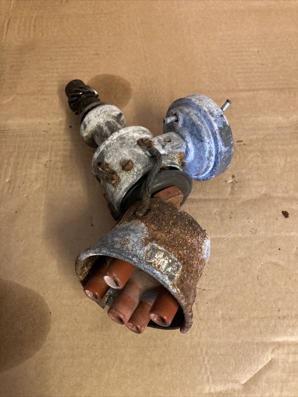 Porsche 924 Turbo Distributor Bosch 0237011001