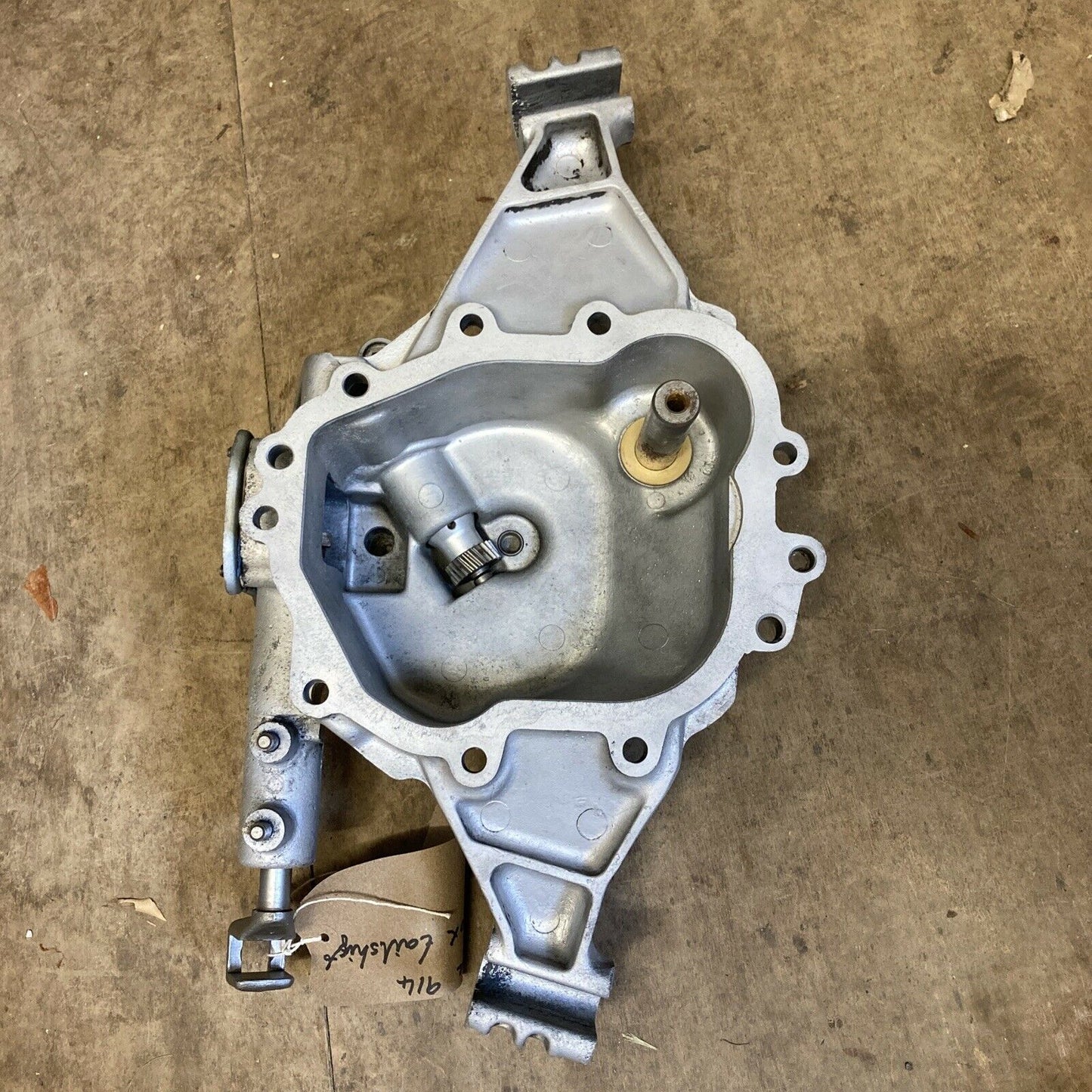 Porsche 914 transmission shift cover housing gearbox nose cone 91430130103