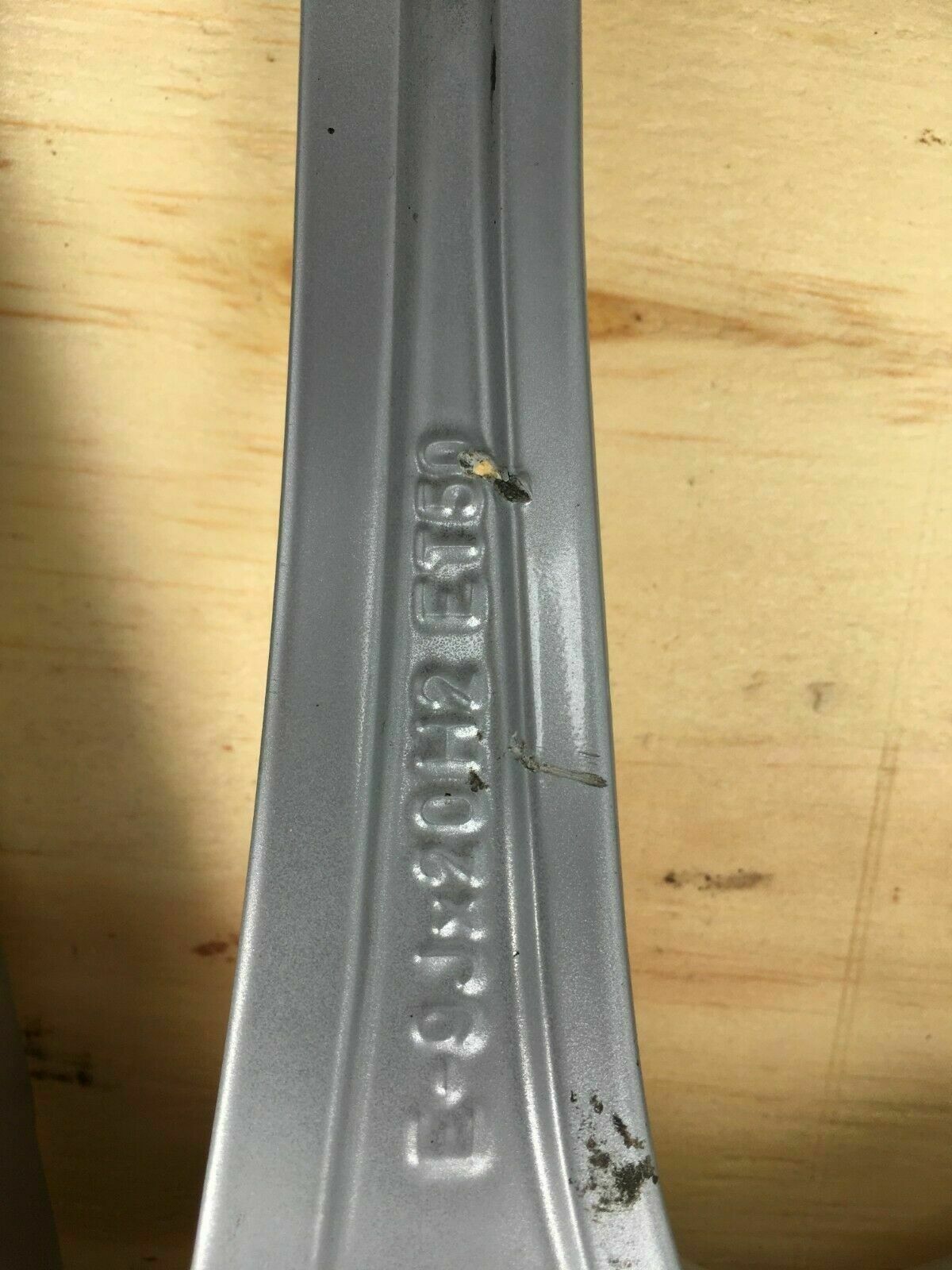 Porsche Cayenne 9Y0601025BB 20" Design III Wheel