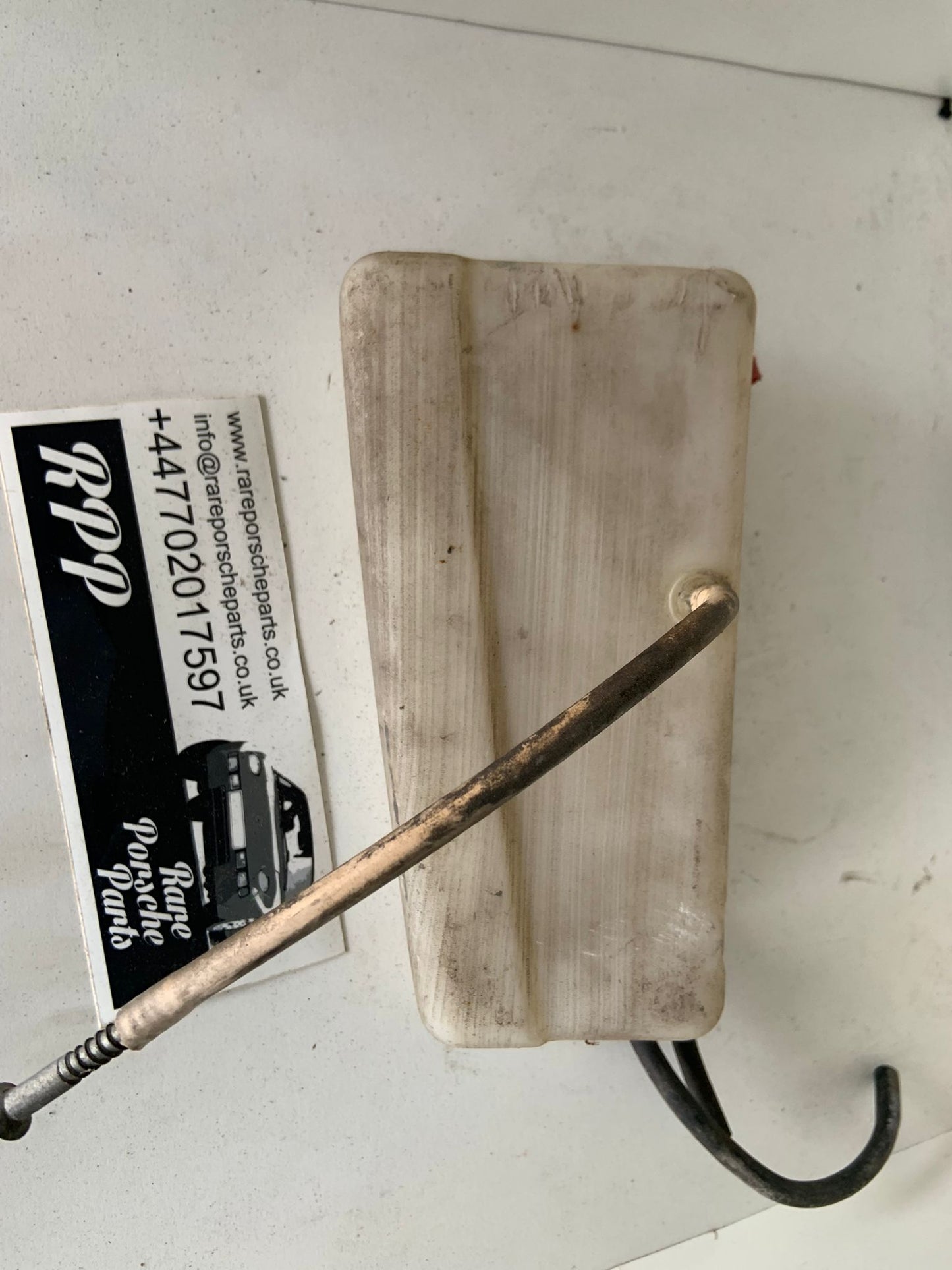 Porsche 928 S Windshield Washer Reservoir Bottle 92862809100