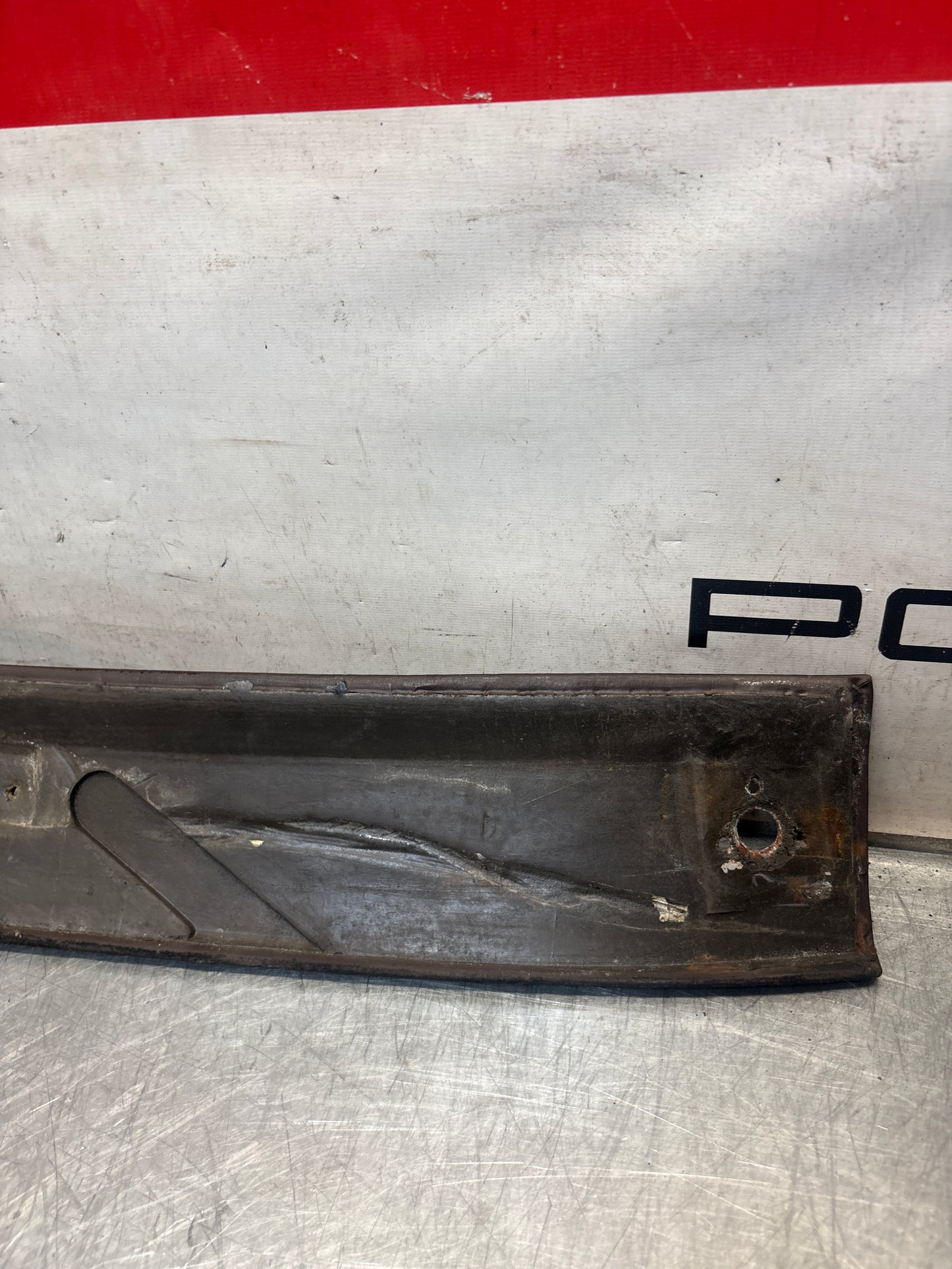 Porsche 924 944 -85.5 front roof / sun visor trim, brown 477867511, used