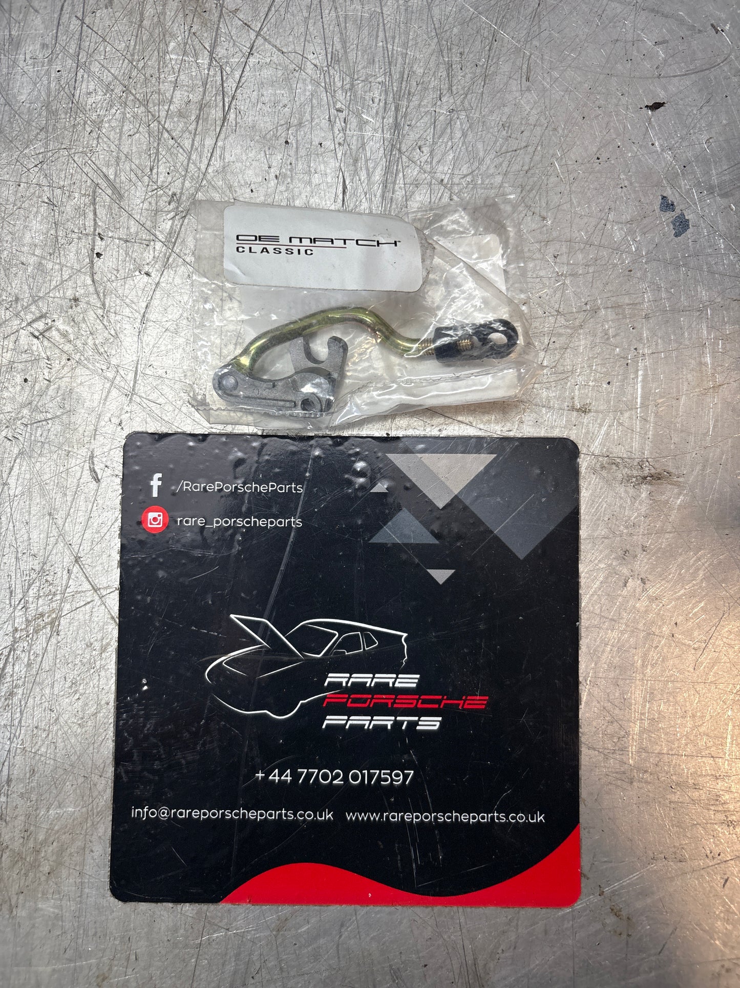 Porsche 944 right O/S outer Door Handle linkage, 94453726202, new