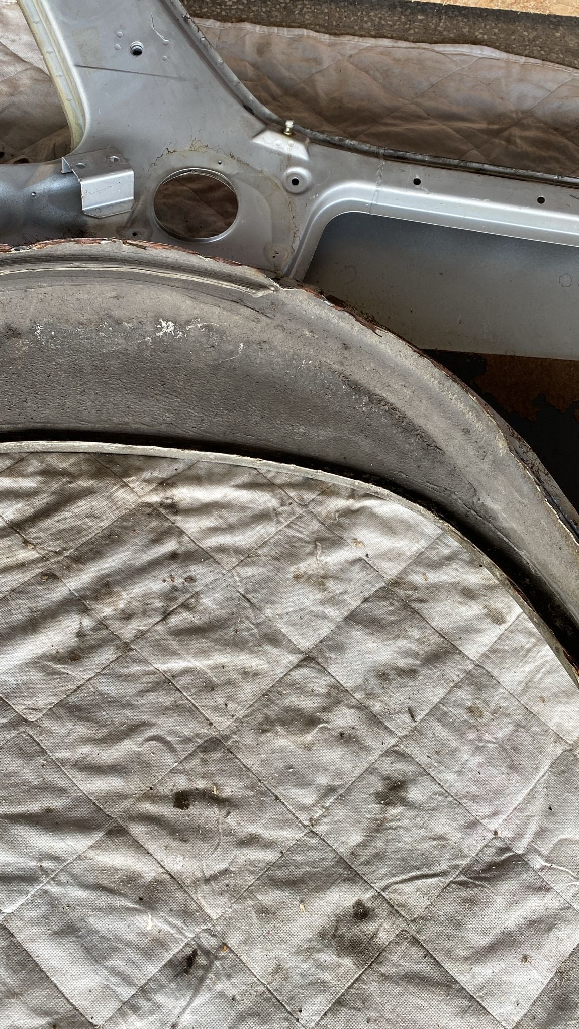 Porsche 924 Right sill / fender section, 477809602B cut