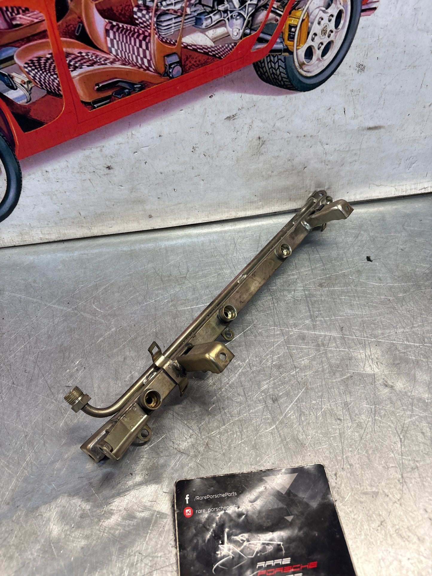 Porsche 968 Fuel rail, used 94411008019