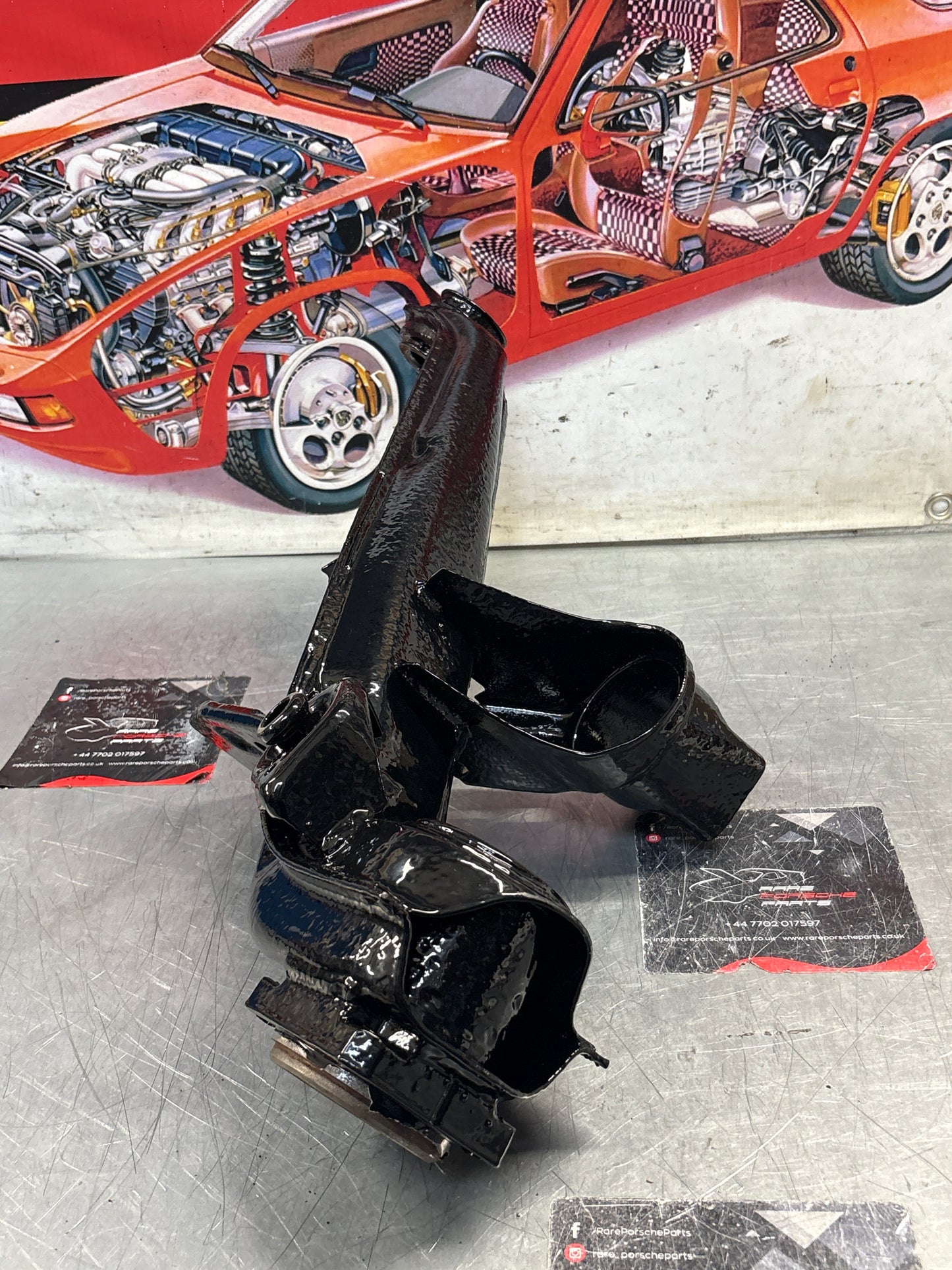 Porsche 924 944  -85.5 Rear left trailing arm,  refurbished 94433102100