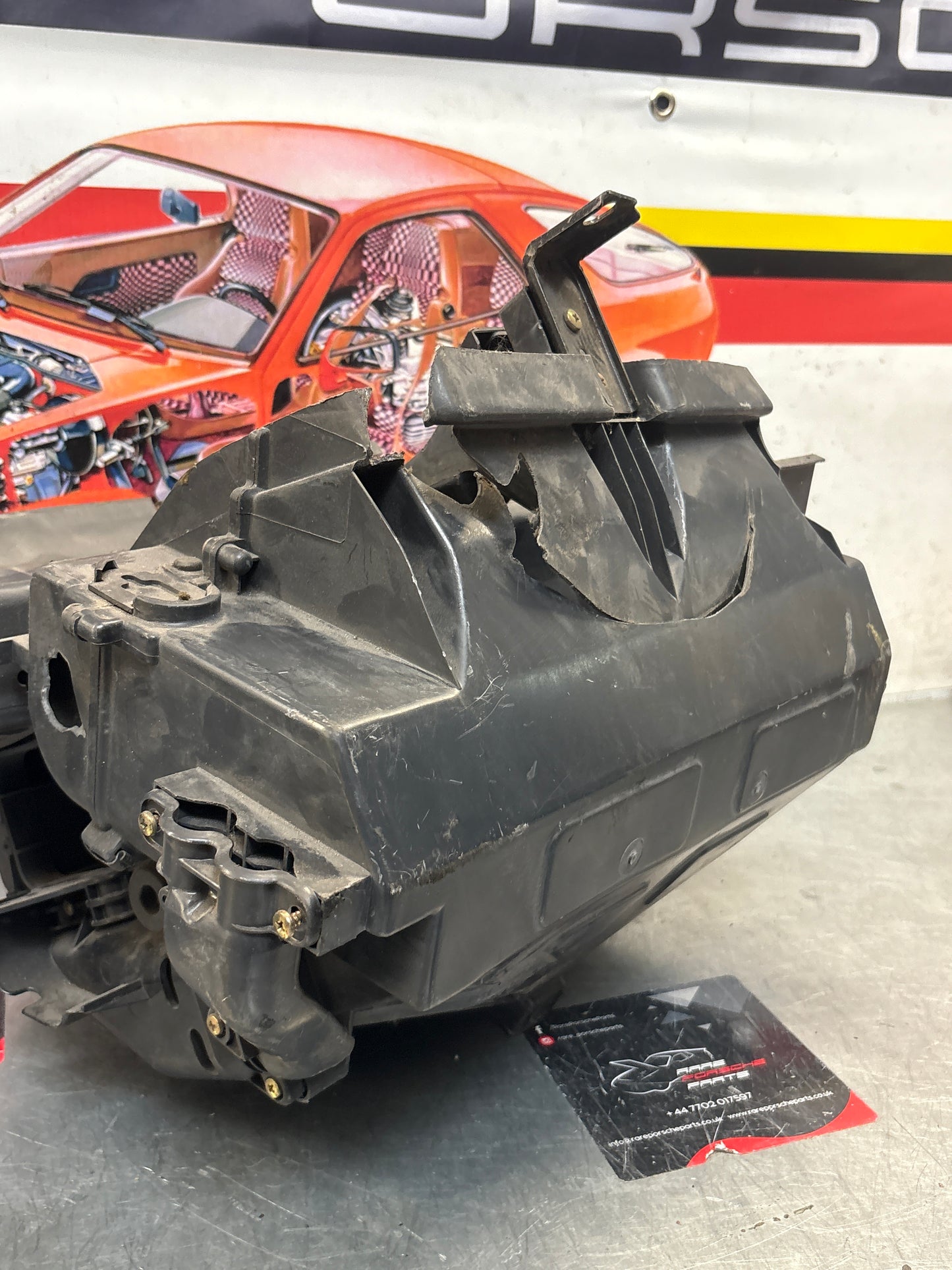 Porsche 944 968 (1986-95) heater box, used