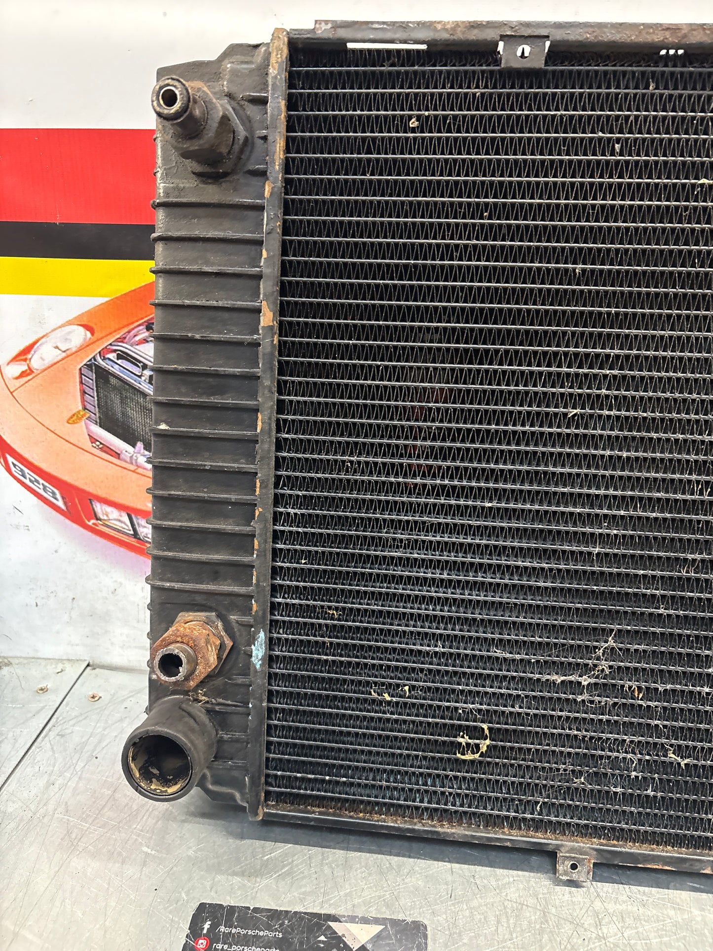 Porsche 928S BEHR Radiator, used, pressure tested 92810644401