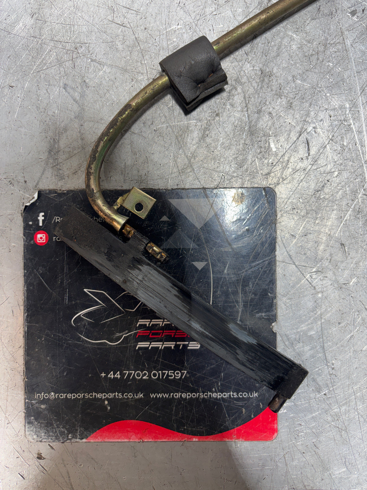 Porsche 924 944 early targa, sunroof lift mechanism left side N/S, Used, -85.5 94456494101 / 94456494100