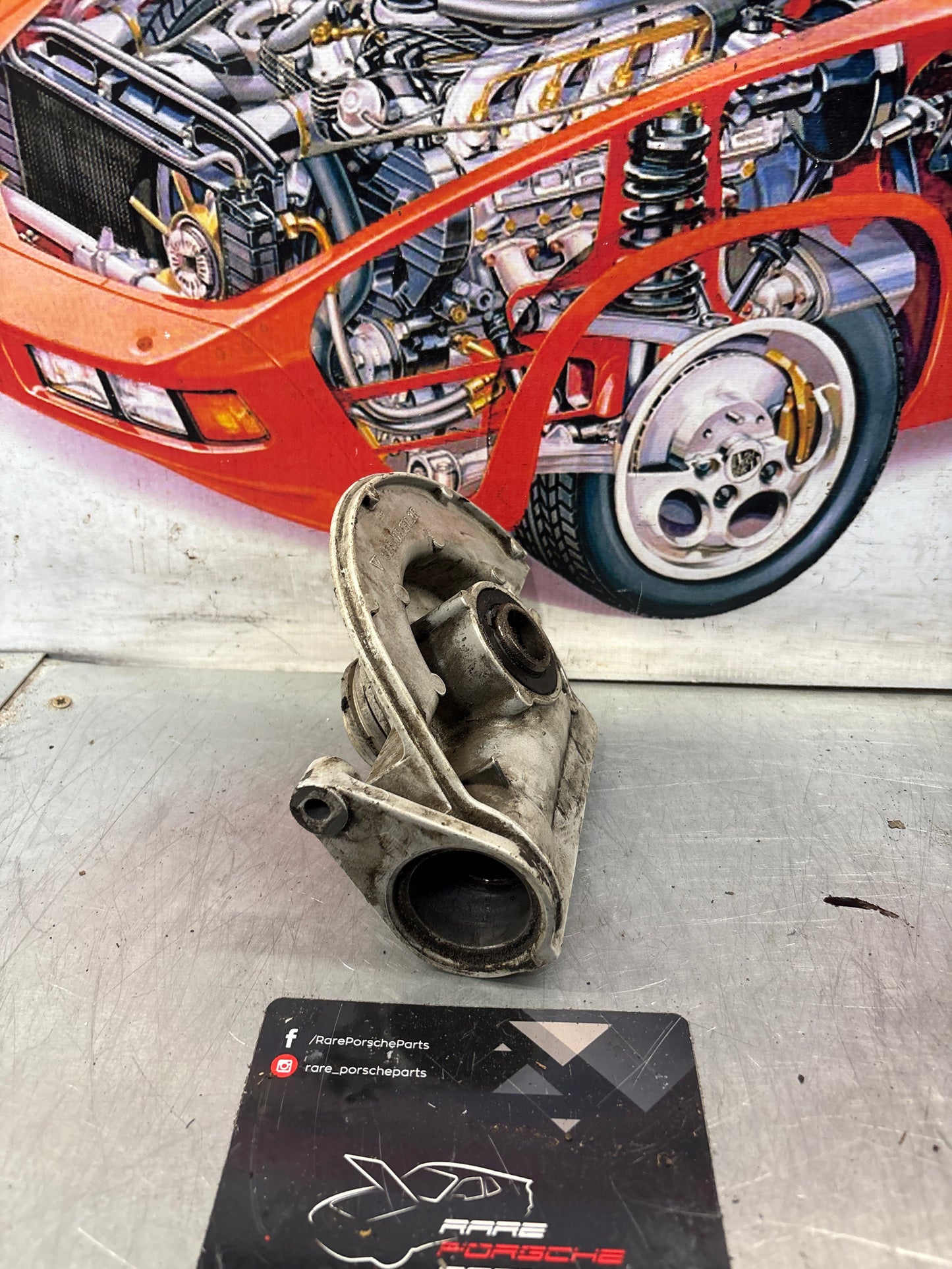 Porsche 928 Oil pump housing, used 9281051362R