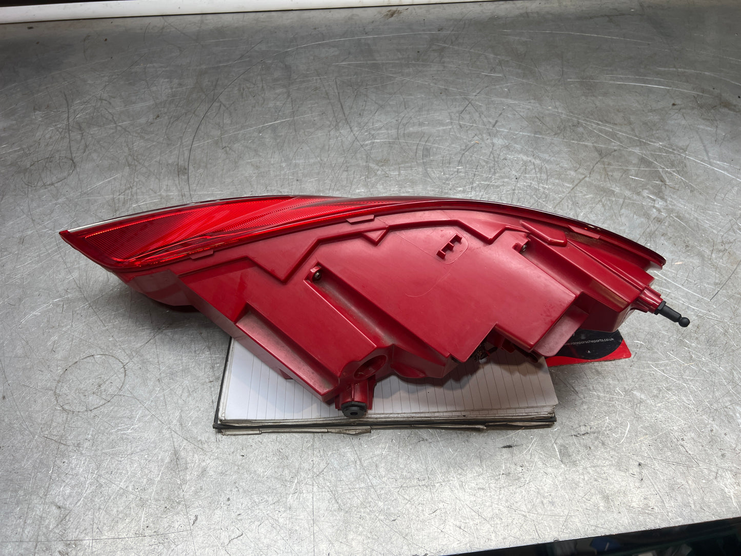 PORSCHE BOXTER CAYMAN 981 PASSENGER SIDE LEFT REAR TAILLIGHT 98163114112