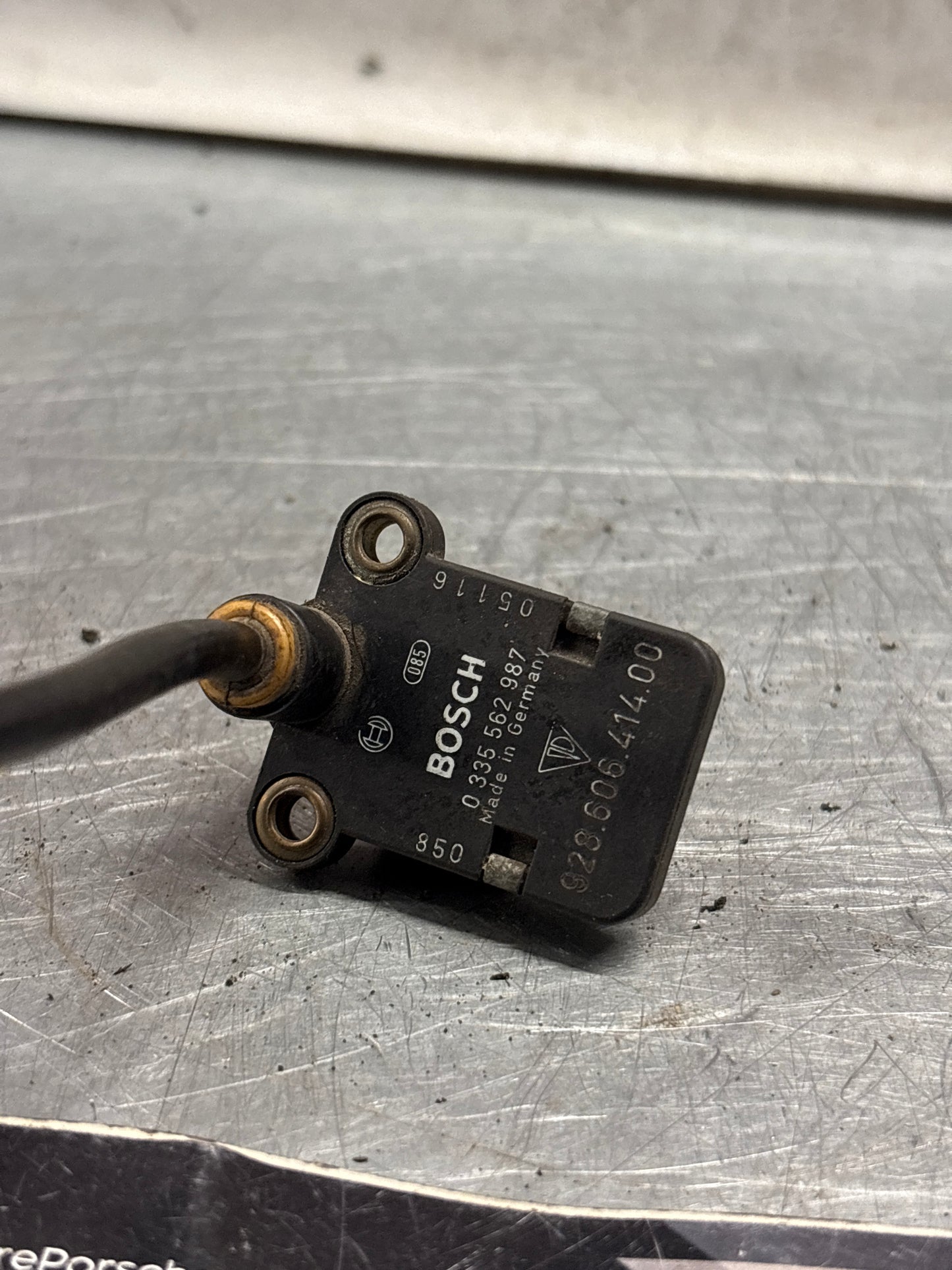 Porsche 928 S4 Tire pressure sensor, used 92860641400 / 0335569987