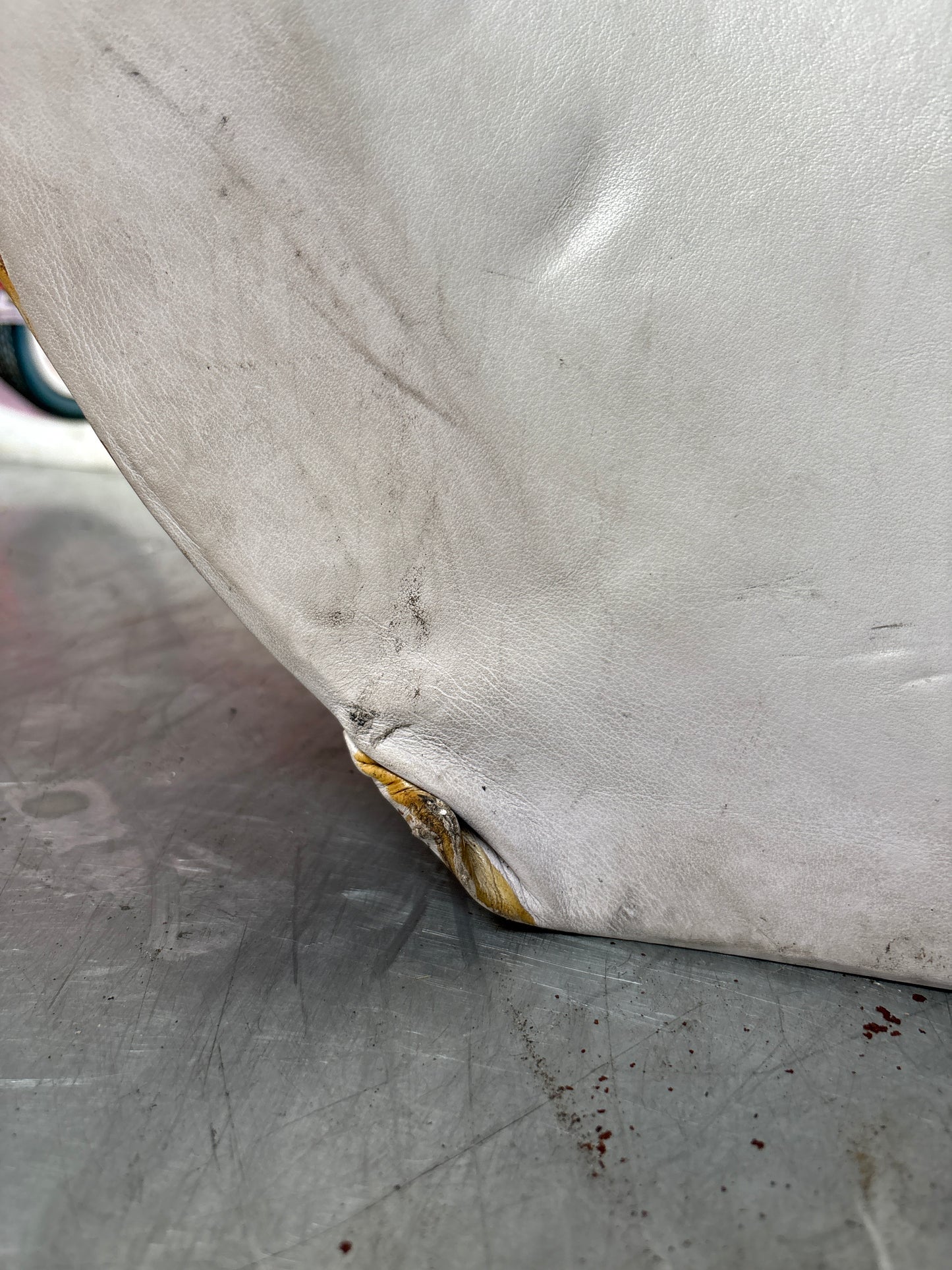 Porsche 928 S center console, rear armrest, black and white, no key 92852206757 used