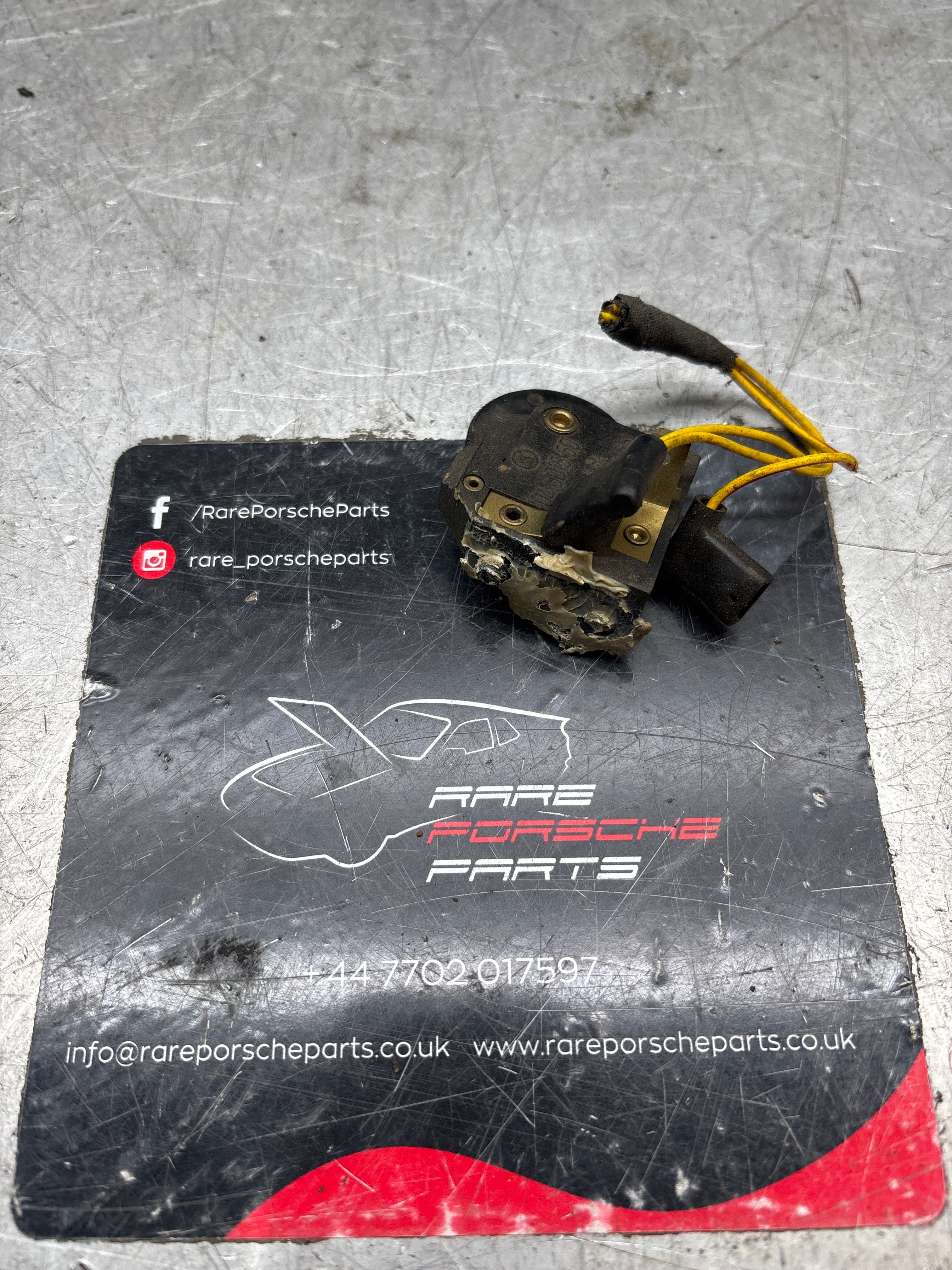 Left Window Lift Motor For Porsche 928 (1984-1995) – TVT – Replaces 928.624.013.03