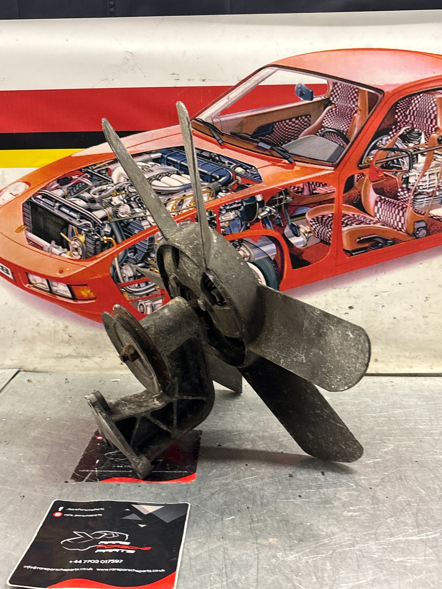 Porsche 928 Engine cooling viscous fan with bracket used 92810613701, 9281061101R