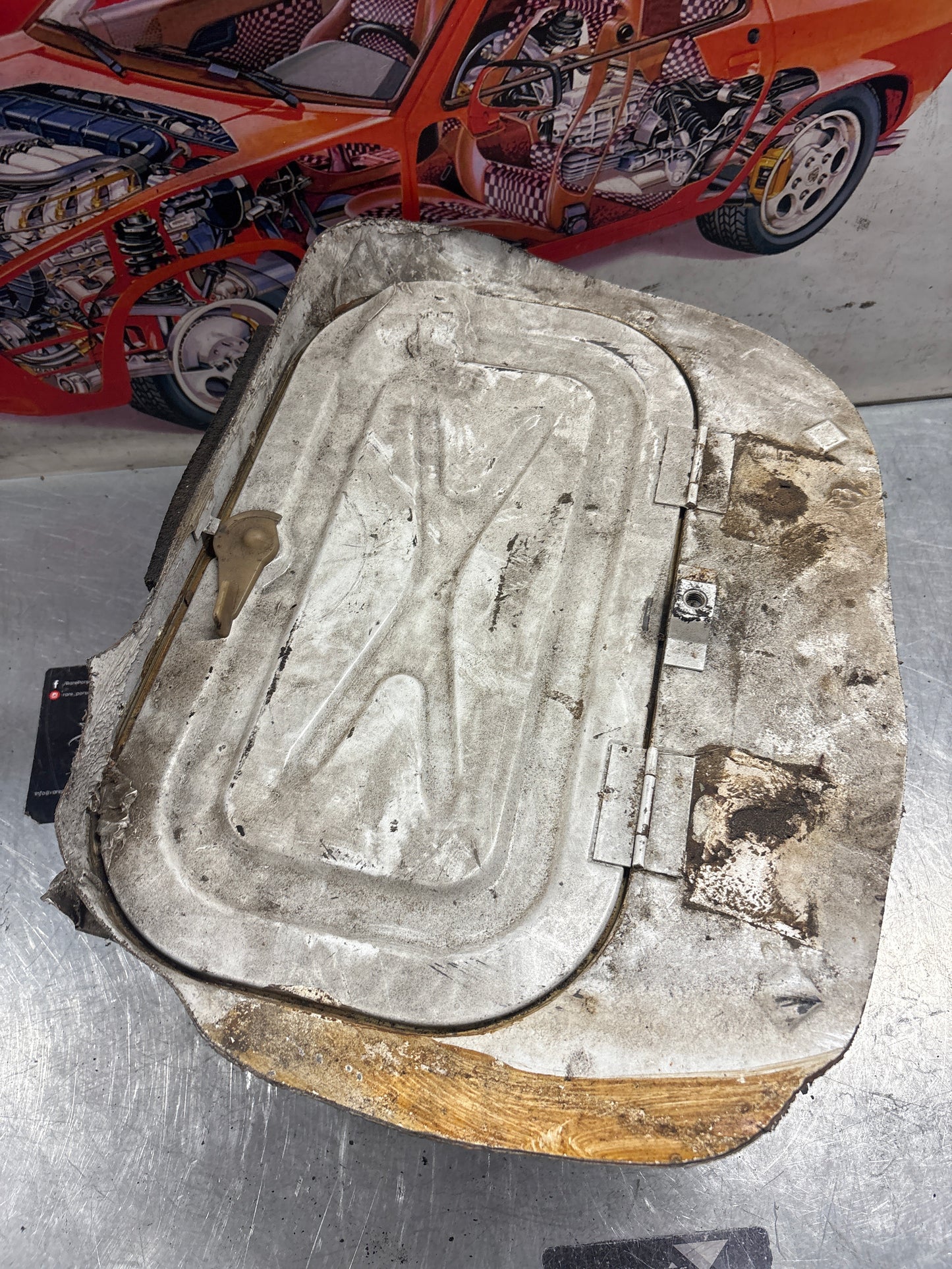 Porsche 928 Battery tray cut, 92850180502 used