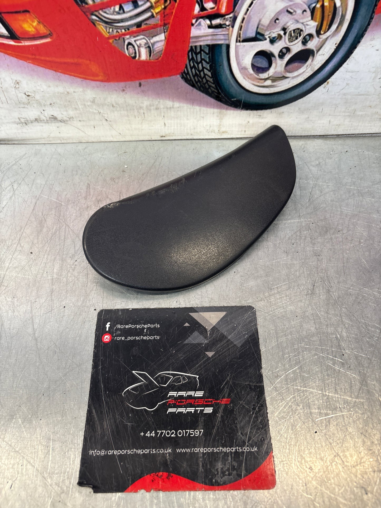 Porsche 928 seat hinge cover, right marine blue used 92852114802