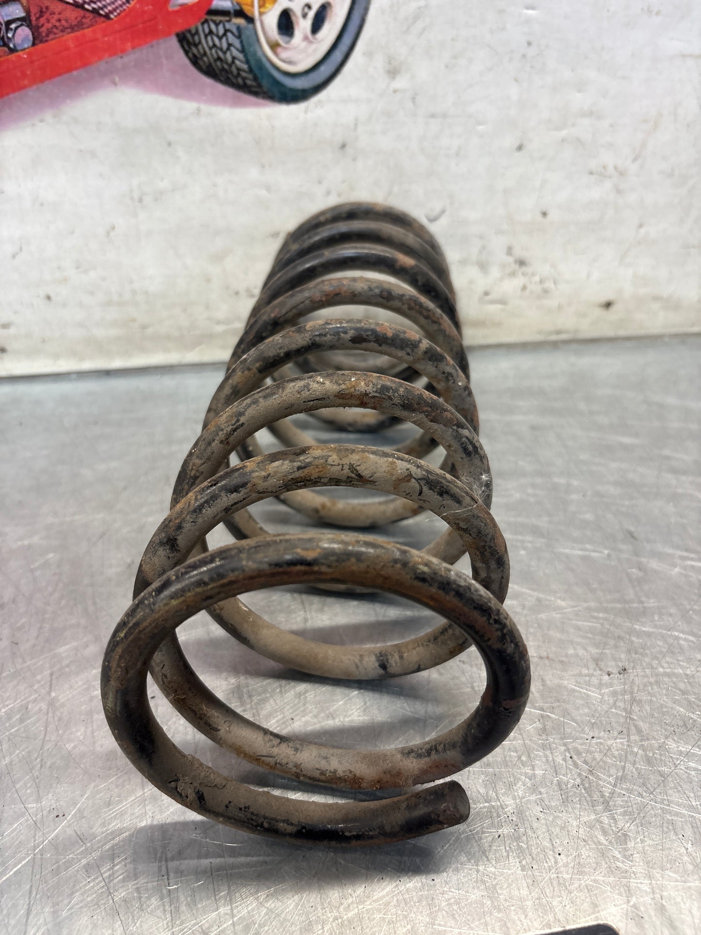 Porsche 924 / 944 M030 Sport red coil spring, used 477411105R954