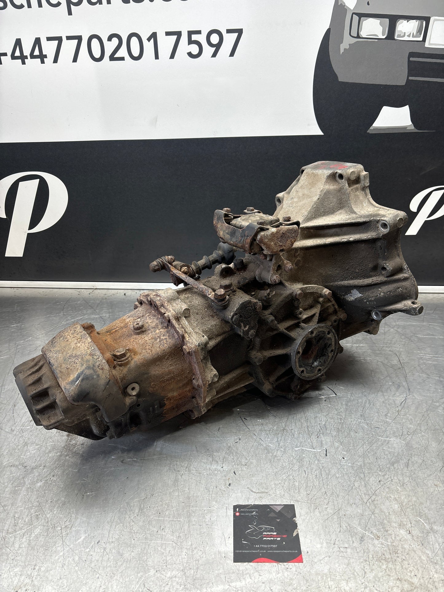 Porsche 944 S manual 5 speed gearbox AGP used