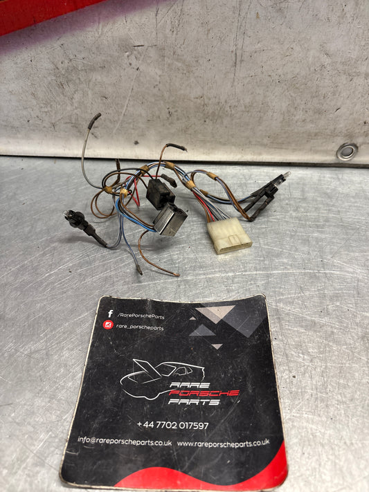 Porsche 924 944 82-85.5 centre console wiring for clock, oil pressure and volts 477971196