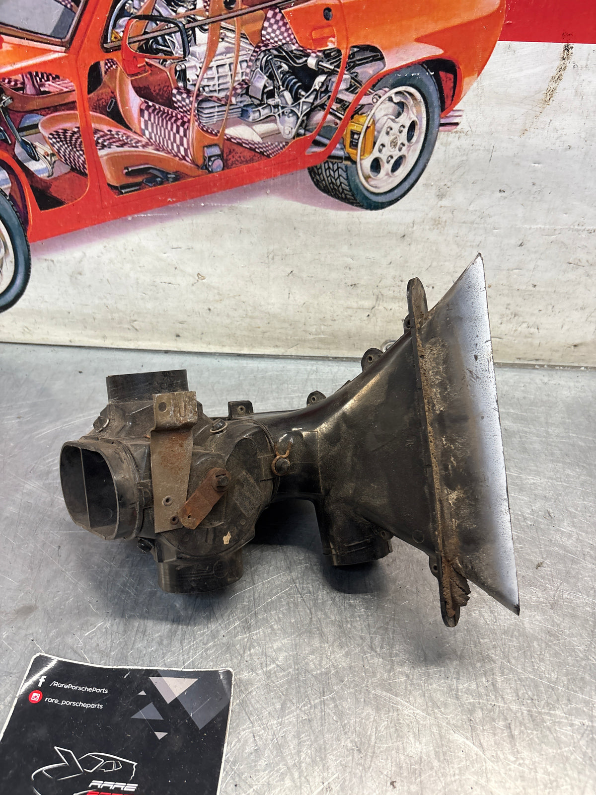 Porsche 914 front right air control box, 91457115010 / 91457204610 Used