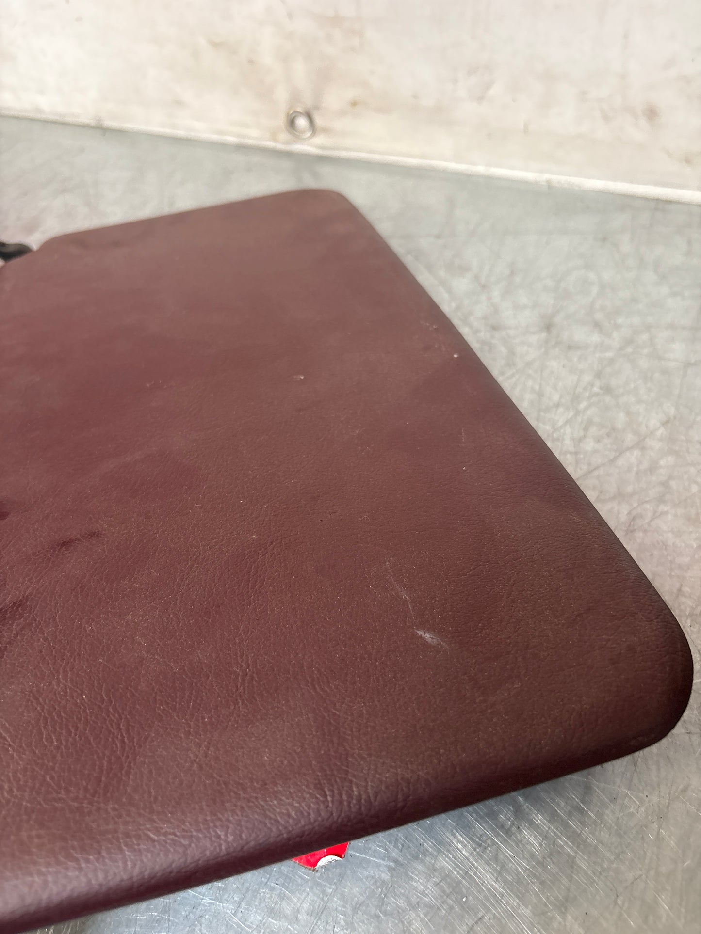 Porsche 928 L+R rear sunvisor, burgundy, used 92873103504