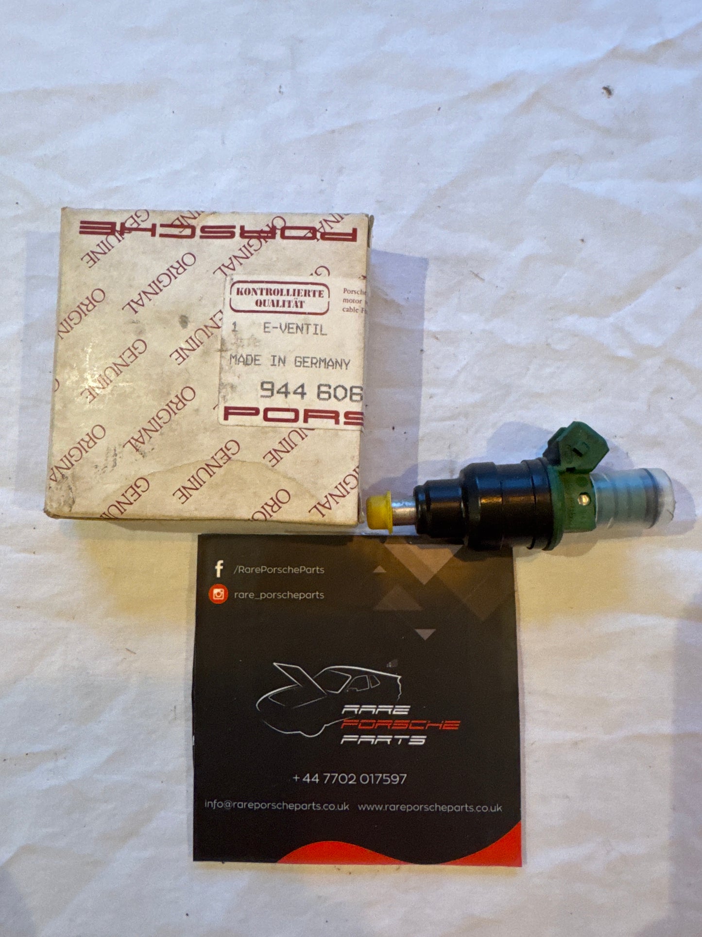 Porsche 944S injector valve 94460611201 NOS