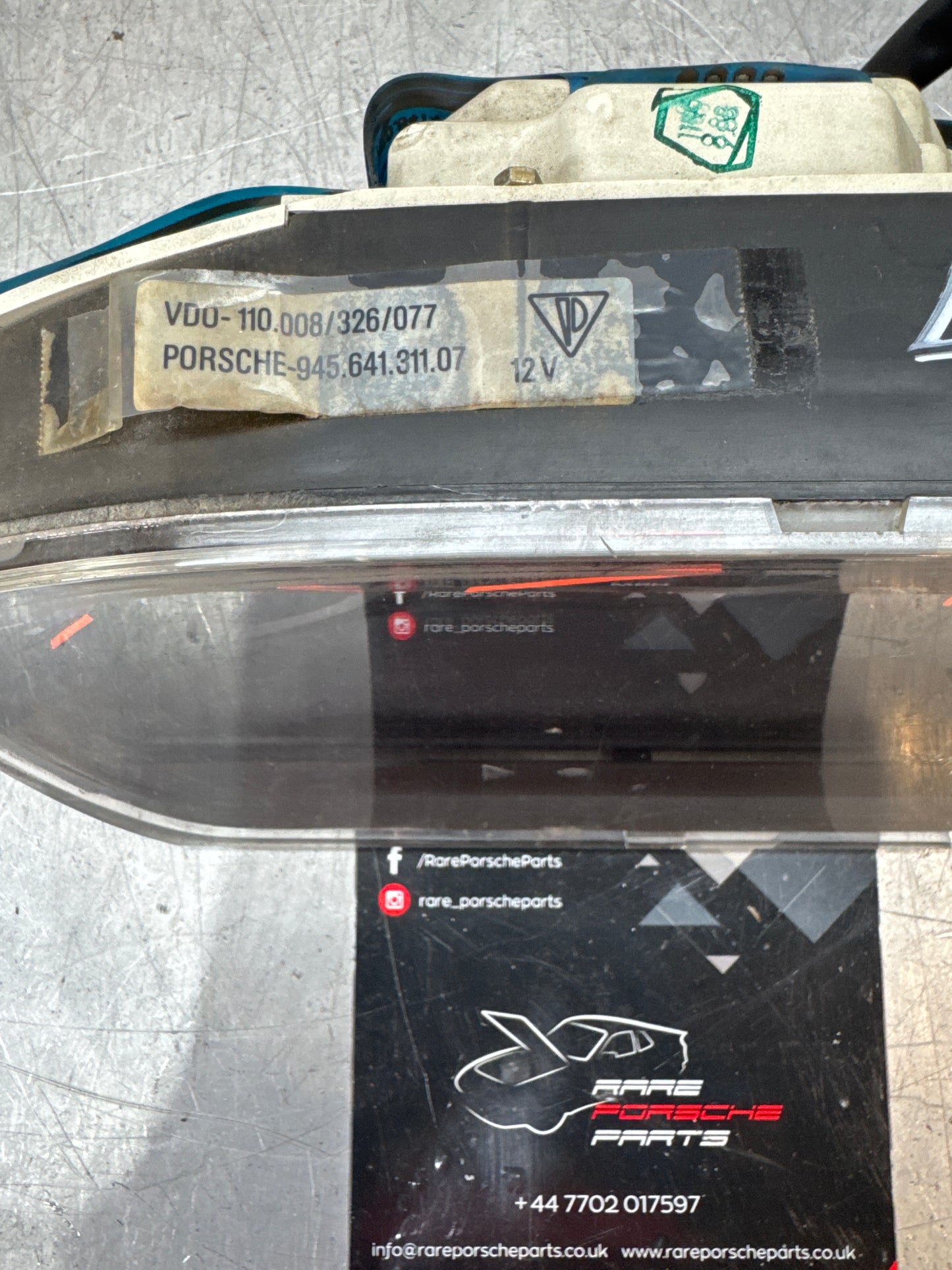 Porsche 944 dash clock binnacle pod speedometer, automatic 94564131107 used 090181miles